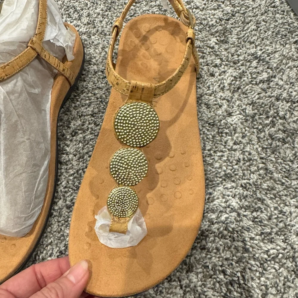 New in box VIONIC Lizbeth T-strap orthotic sandal size 8.5 - Picture 2 of 7